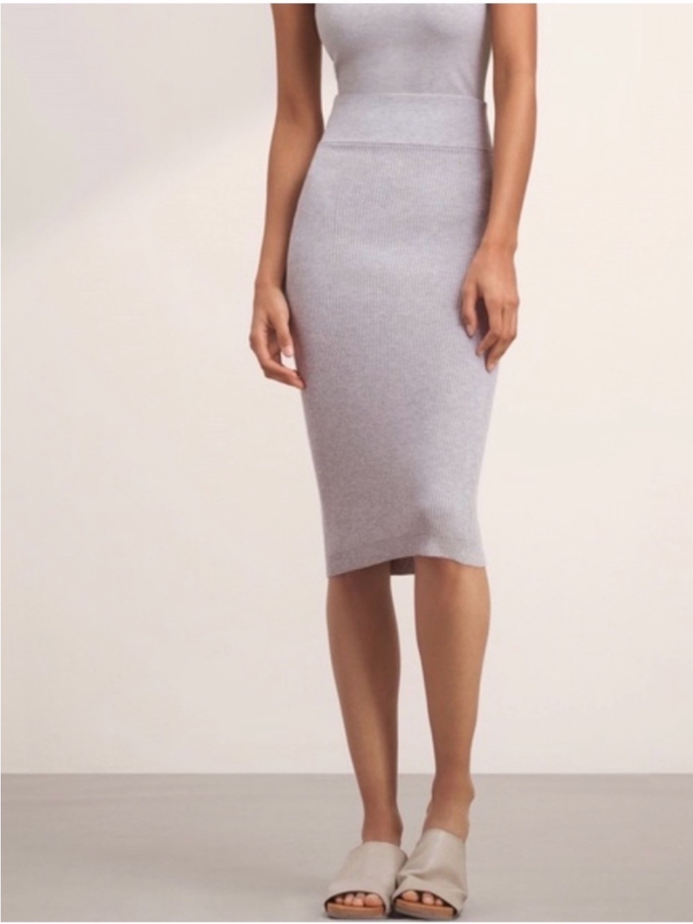 Aritzia Wilfred Free Josephine Ribbed Knit Pencil Midi Skirt Bodycon Light Gray